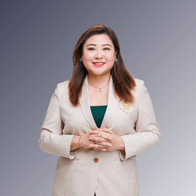 Hi, I'm Lynette Tsen